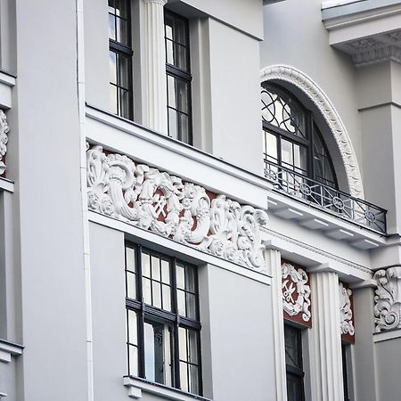 Centrally Located Apartment Overlooking Vermanes Park Riga Exteriér fotografie